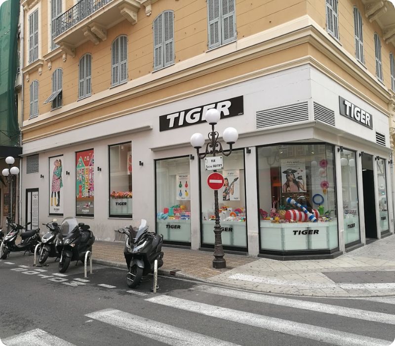 Débarras à Nice : Intervention dans les magasins Flying Tiger Copenhagen