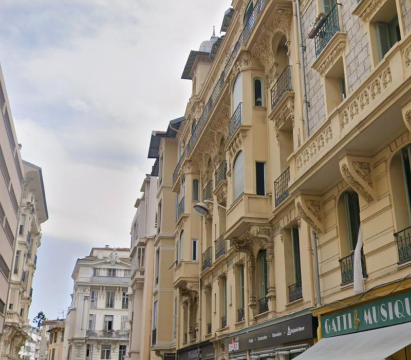 Traitement des punaises de lit et débarras Nice par pro debarras 06