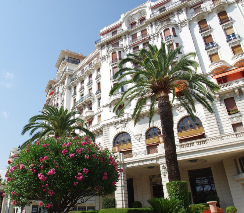 Comment réussir un débarras dans les appartements Belle Époque à Cimiez Nice